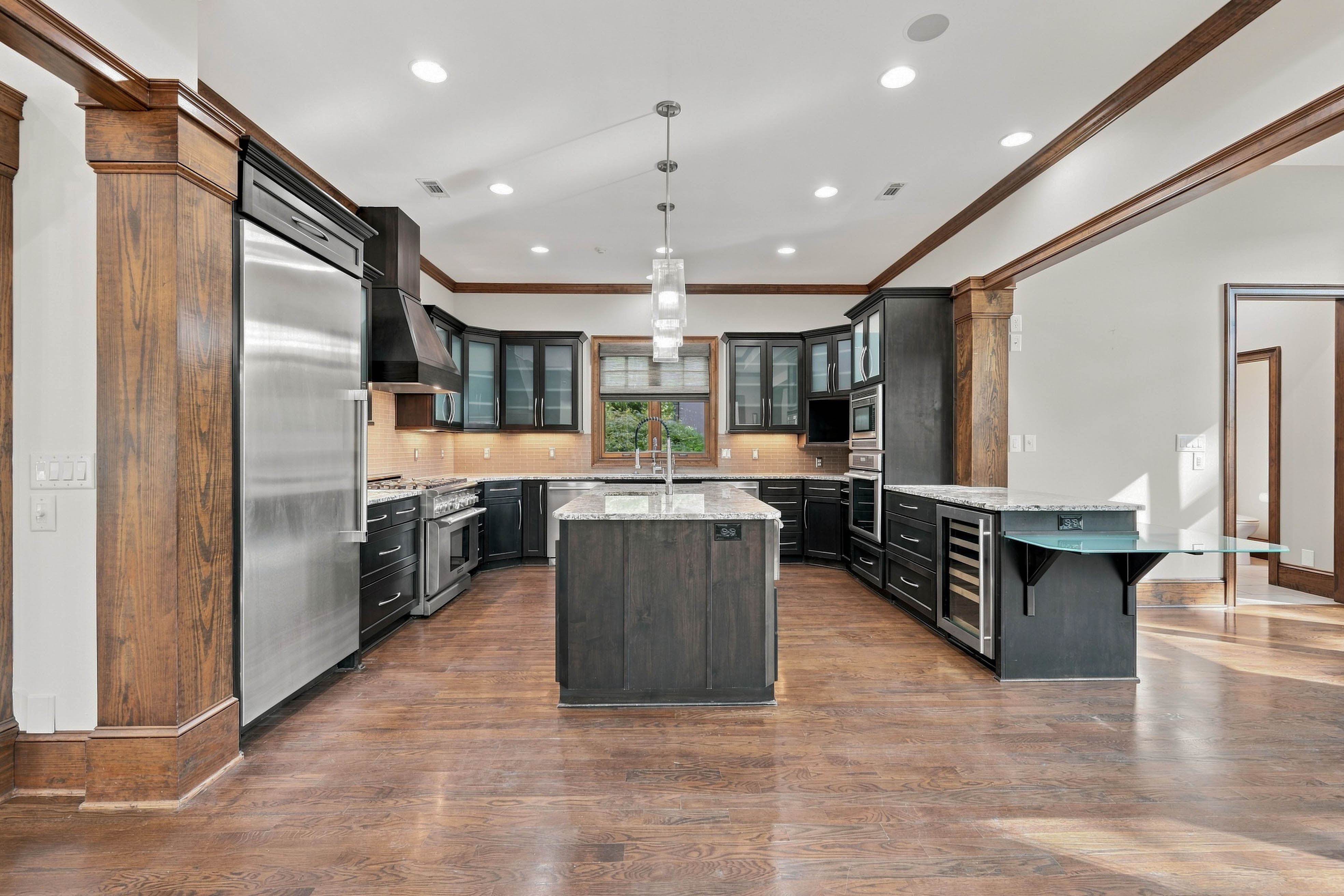 1100 Bachelors Run image 7